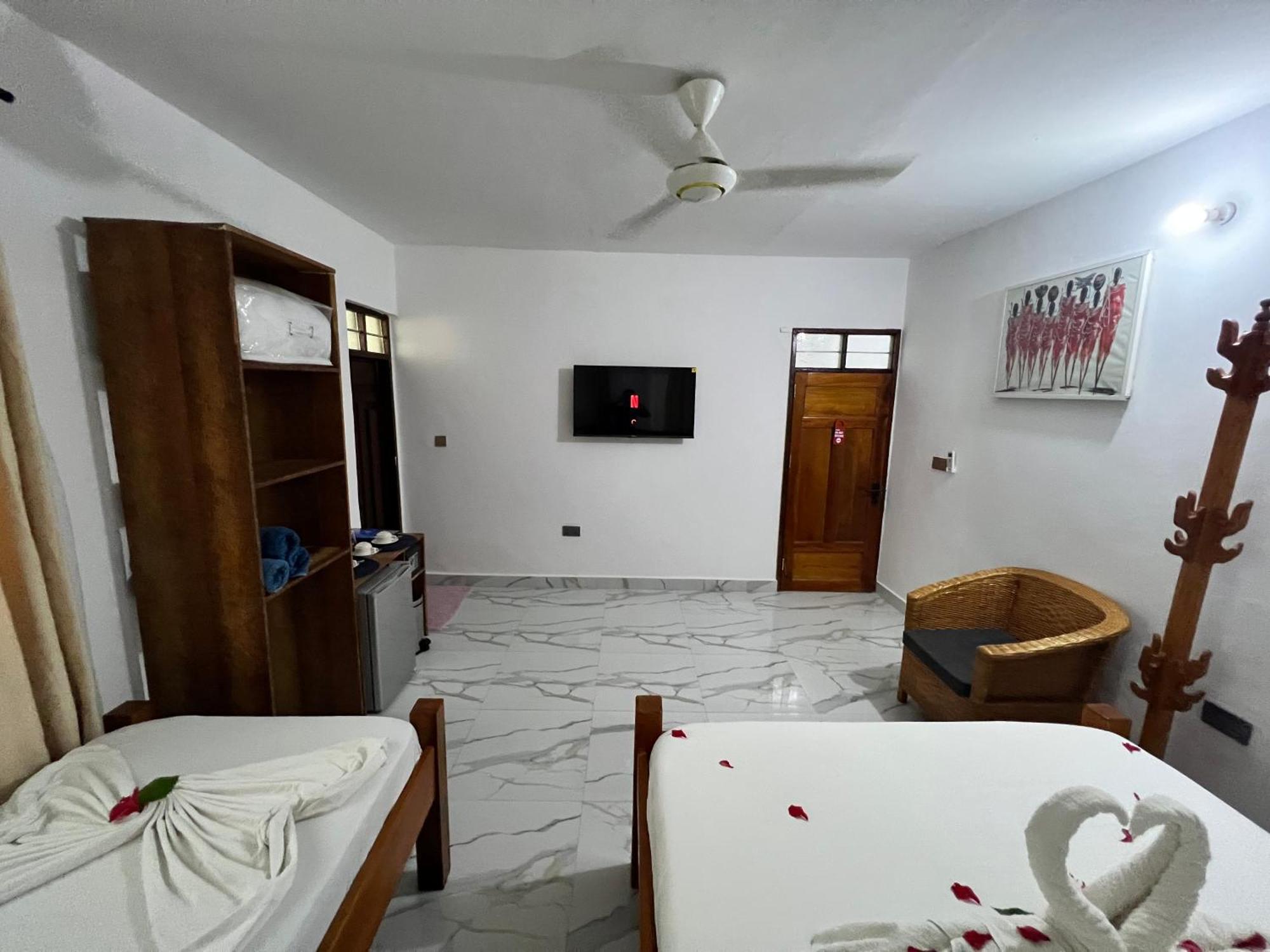 Front Hotel 3*